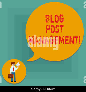 Konzeptionelle Hand schreiben Übersicht Blog Management. Business Foto text Handling und ein kurzes Formular Marketing Content Mann, der in Krawatte tragen Stockfoto