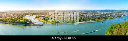 Blick auf Mosel und Rhein und der Stadt Koblenz, von der Festung, Deutschland Stockfoto