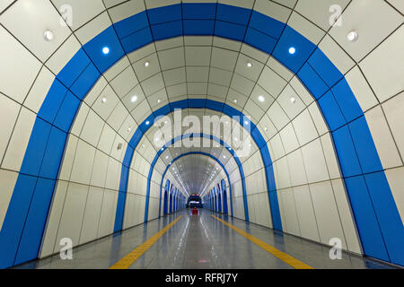 Baikonur Metro Station, in Almaty, Kasachstan. U-Bahn station ist benannt nach Weltraumbahnhof in Kazkahstan Stockfoto