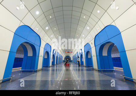 Baikonur Metro Station, in Almaty, Kasachstan. U-Bahn station ist benannt nach Weltraumbahnhof in Kazkahstan Stockfoto