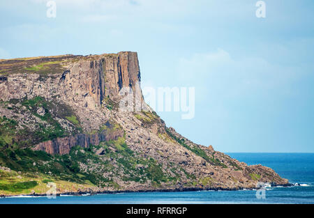 Berühmte Fair Kopf Klippe an der nördlichen Küste des County Antrim, Nordirland, Großbritannien. Stockfoto