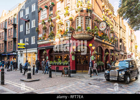 Die Krone und die Anchor Pub in Covent Garden, London, England, Vereinigtes Königreich, Europa Stockfoto