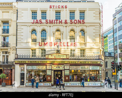 Der viktorianische Shop vor James Smith und Söhne Sonnenschirme, London, England, Vereinigtes Königreich, Europa Stockfoto