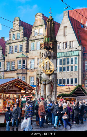 Der Bremer Roland, Weihnachtsmärkte, Bremen, Deutschland, Europa Stockfoto