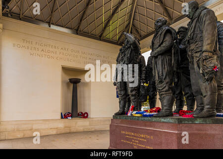 Die Bomber Command Memorial im Green Park und Piccadilly, London, England, Vereinigtes Königreich, Europa Stockfoto