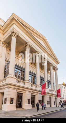 Das Royal Opera House in Covent Garden, London, England, Vereinigtes Königreich, Europa Stockfoto