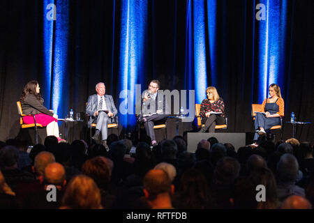 Waterfront Hall, Belfast, UK. 26. Januar 2019. . Was hält die Zukunft für irische Bürger im Norden? Über 1.700 Personen nahmen an der Konferenz teil, wo verschiedene Meinungen über die Zukunft der Insel Irland gesprochen wurden und Leute post Brexit. Eine Zukunft in Irland, wo alle Bürger geschätzt werden und ihre Rechte garantiert und respektiert erstellt werden? Credit: Bonzo/Alamy leben Nachrichten Stockfoto