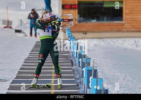 Lenzerheide, Schweiz. 26 Jan, 2019. Nadine Horchler während der 2019 IBU Biathlon WM Frauen 10 km Verfolgungswettkampf in Lenzerheide. Credit: Rolf Simeon/Alamy leben Nachrichten Stockfoto