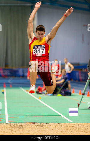 Cardiff, Wales, UK. 26. Januar, 2019. Athleten bei den 2019 Welsh Athletik Senior Indoor Championships gehalten an der National Indoor Athletik Zentrum in Cardiff, Wales. Quelle: Matthew Lofthouse/Alamy leben Nachrichten Stockfoto