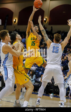 San Diego, Kalifornien, USA. 26 Jan, 2019. NCAA Basketball 2019: San Francisco vs San Diego JAN 26 - San Francisco zieht vorwärts Nate Renfro (15) Jenny Craig Pavillon in San Diego, Kalifornien. Michael Cazares/Cal Sport Media/Alamy leben Nachrichten Stockfoto