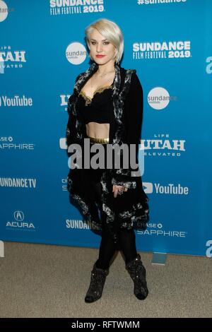 Park City, UT, USA. 26 Jan, 2019. Ally Sereda in der Ankunftshalle für extrem BÖSE, erschreckend Bösen und Gemeinen Premiere auf dem Sundance Film Festival 2019, George S. und Dolores Eccles Center für Darstellende Künste, Park City, UT 26. Januar 2019. Credit: JA/Everett Collection/Alamy leben Nachrichten Stockfoto