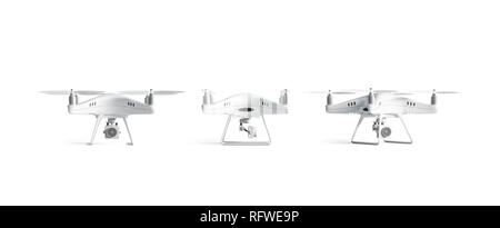 Leere weiße Quadrocopter Mockup, stand isoliert, Vorder- und Seitenansicht, 3D-Rendering. Leere aero Gadget mock up. Klare überwachung Helikopter mit Propeller Vorlage. Stockfoto