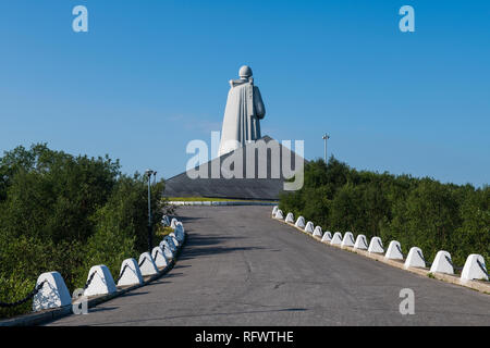 Die Verteidiger des sowjetischen Arktis während des Großen Vaterländischen Krieges, Alyosha Monument, Murmansk, Rußland, Europa Stockfoto