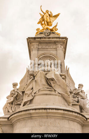 Die Queen Victoria Memorial am Buckingham Palace, London, England, Vereinigtes Königreich, Europa Stockfoto