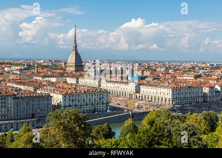 Anzeigen von Turin aus Santa Maria del Monte dei Cappuccini, Turin, Piemont, Italien, Europa Stockfoto