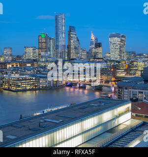 Europa, Großbritannien, England, London, Skyline der Stadt vom Tate Schalter