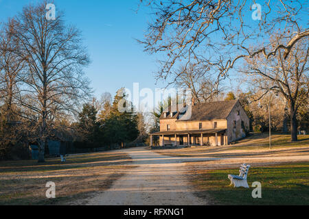 Straße und Haus in Batsto Dorf, in Wharton State Forest, New Jersey Stockfoto