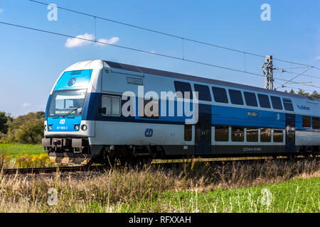 Ceske drahy, Personenzug Tschechische Bahn, Klasse 971, Tschechische Republik, Europa Stockfoto