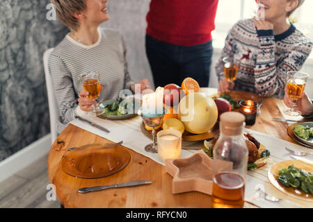 Vermißt Gast. ein Mensch, der zu spät für eine Party. Stockfoto