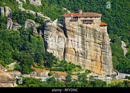 Blick auf das Kloster Rousanou-St. Barbara. Es war in der Mitte des 16. Jahrhunderts gegründet und im Jahre 1560 eingerichtet. In der Anlage des Gr inbegriffen Stockfoto