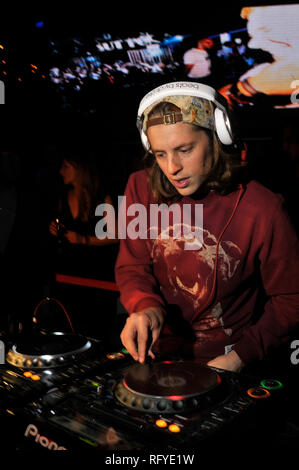 Pierre Sarkozy DJ (der Sohn des französischen Präsidenten Nicolas Sarkozy) Mosey aka am Sutton Nachtclub in Barcelona 310114. Stockfoto