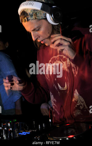 Pierre Sarkozy DJ (der Sohn des französischen Präsidenten Nicolas Sarkozy) Mosey aka am Sutton Nachtclub in Barcelona 310114. Stockfoto