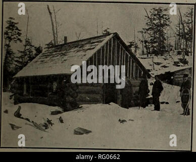 . Kanadische Forstindustrie 1903. Holzschlag; Wälder und Forstwirtschaft; Wald; Wald - zellstoffindustrie; Holz verarbeitenden Industrien. Mai, 1903 DIE KANADA LUMBERMAN 23 von Rude, ursprünglichen Natur. Sie machen die Straße, die Zivilisation in ihrer anmutigen, einfacher Transport, kann später fahren. Ist es richtig, dass Sie sich Mühen, als bloße Rinder mit stummen Ausdauer, ohne dass Freiheit und Erleuchtung des Geistes, die Freiheit und Elastizität in den Schritt und Klarheit für die Augen des Mannes, der gelehrt wurde und versteht? Es ist nicht gut für unsere Zivilisation ein Auto von jugernaut werden Reiten über die Hälse Stockfoto