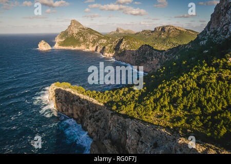 Schöne Panoramasicht auf Mirador Es Colomer, Formentor auf Mallorca, Balearen Inseln Stockfoto