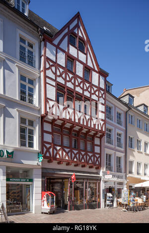 Fußgängerzone Sternstraße, Trier. Rheinland-pfalz, Deutschland, Europa ich Fußgängerzone Sternstraße, Trier. Rheinland-Pfalz, Deutschland, Europa I Stockfoto