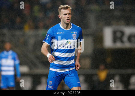 ALMELO, 26-01-2019, Polman Stadion, Saison 2018 / 2019, der niederländischen Eredivisie, PEC Zwolle player Lennart Dein während des Spiels Heracles Almelo-PEC Zwolle. Stockfoto