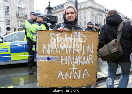 London, Großbritannien. 27 Jan, 2019. Protest gegen die Kurden aus der Türkei, März aus Portland Place zum Trafalgar Square zu verteidigen. Penelope Barritt/Alamy leben Nachrichten Stockfoto