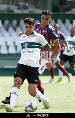 Curitiba, Brasilien. 27 Jan, 2019. Coritiba x Toledo. Gleiches gilt für die 3. Runde des Barcímio Sicupira Indiana Junior Cup des Campeonato Paraná 2019. Estádio Major Antonio Couto Pereira. Curitiba, PR. Credit: Guilherme Artigas/FotoArena/Alamy leben Nachrichten Stockfoto