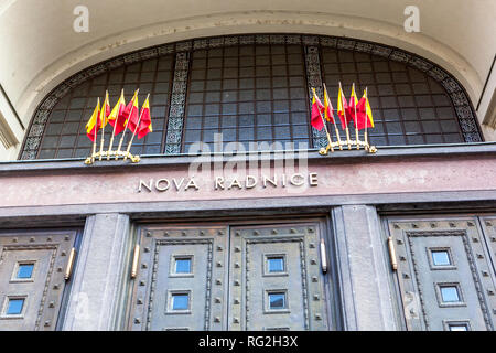 Jugendstil Portal, Neues Rathaus auf die Jungfrau Maria Platz, Altstadt, Prag, Tschechische Republik Stockfoto