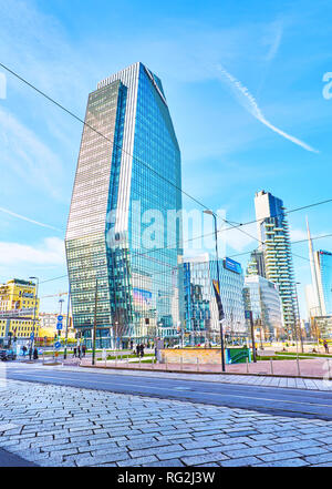 Mailand, Italien - 30. Dezember 2018. Diamond Tower in Porta Nuova Business District. Blick von der Piazza San Gioachimo Square. Mailand, Lombardei, Italien. Stockfoto