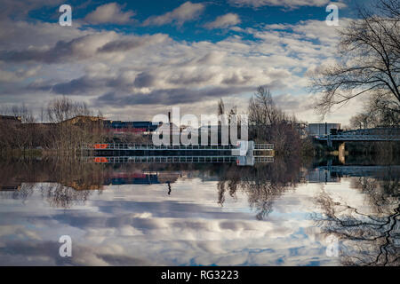 Templeborough Reflexionen Stockfoto