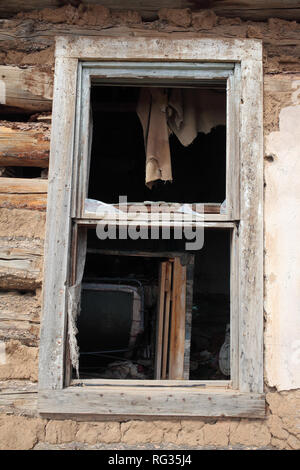 Gebrochene Fenster in Neu Mexiko Stockfoto