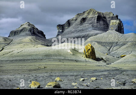 Felsformationen im Nippel Arbeitstisch, Smoky Mountain Road, Glen Canyon National Recreation Area, Utah, USA Stockfoto