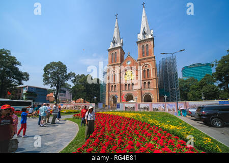 Die Kathedrale Notre Dame oder Nha Tho Duc Ba. Foto der Kathedrale Notre-Dame Basilika oder Saigon offiziell Kathedrale Basilica Stockfoto