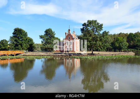 Dutch House ('Hollandi ház") im Park von Schloss Festetics in Dég, Fejér County, West Transdanubien, Ungarn, Europa. Stockfoto