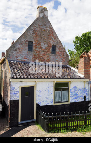 Typische Fischerhaus in enkuizen, einer kleinen Stadt im Norden von Holland Stockfoto