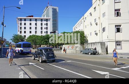 Havanna, Kuba - Vintage klassische amerikanische Autos als Taxi in Havanna, die Hauptstadt Kubas. Stockfoto