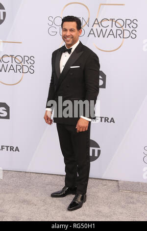 Los Angeles, Ca, USA. 27 Jan, 2019. Jon Huertas Am 25. jährlichen Screen Actors Guild Awards im Shrine Auditorium in Los Angeles, Kalifornien am 27. Januar, 2019. Credit: Faye Sadou/Medien Punch/Alamy leben Nachrichten Stockfoto