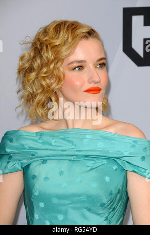 Januar 27, 2019 - Los Angeles, CA, USA - LOS ANGELES - Jan 27: Julie Garner am 25. jährlichen Screen Actors Guild Awards im Shrine Auditorium am 27. Januar 2019 in Los Angeles, CA (Credit Bild: © Kay Blake/ZUMA Draht) Stockfoto