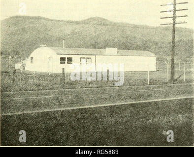 . Kalifornien Fisch und Wild. Fischerei - Kalifornien; Spiel und Spiel - Vögel - Kalifornien; Fische - Kalifornien; Tier Bevölkerungsgruppen; Pêches; Gibier; Poissons. Die kalifornischen FISCH-PROGRAMM "P.y J. H. Wales ICH'. iiroan Fisch- Consei Califoiiiiu Abteilung der Fische und der lianie im Oktober 1045, tlie Büro der Fisch die Erhaltung der Kalifornien Abteilung der Fische und des Spiels wurde eliarge Fisch Bildschirme in den vielen Wasser Umleitungen von Kalifornien außerhalb des Central Valley Project Area wliere das Präsidium der marinen Fischerei arbeitet" Schutz für migratino; Lachs. Weil die meisten Stockfoto