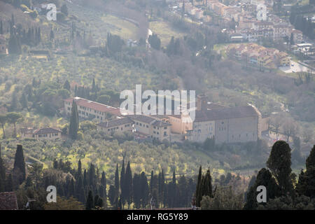 Italien, Fiesole - 12. Februar 2017: Die luftaufnahme von Badia Fiesolana Kloster in Fiesole am 12. Februar 2017, Toskana, Italien. Stockfoto