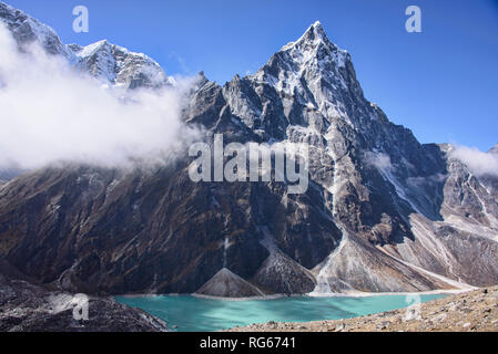 Blick auf die Ama Dablam, Khumbu Valley, Everest Region, Nepal Stockfoto