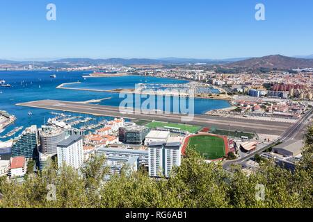 Gibraltar - 29. Juli 2018: Flughafen Gibraltar (GIB) Übersicht in Gibraltar. | Verwendung weltweit Stockfoto