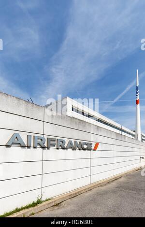 Paris, Frankreich, 16. August 2018: Air France Hauptsitz am Flughafen Paris Charles de Gaulles (CDG) in Frankreich. | Verwendung weltweit Stockfoto