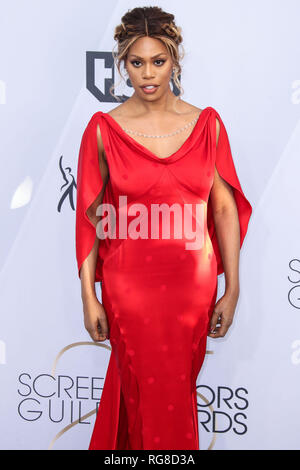 Los Angeles, USA. 27 Jan, 2019. LOS ANGELES, Ca, USA - 27. Januar: Schauspielerin Laverne Cox das Tragen eines Zac Posen Kleid, Yves Tufenkjian Schmuck, Kenneth Cole Schuhe und eine Judith Leiber Kupplung kommt an der 25. jährlichen Screen Actors Guild Awards im Shrine Auditorium am 27. Januar 2019 in Los Angeles, Kalifornien, Vereinigte Staaten. (Foto von Xavier Collin/Image Press Agency) Quelle: Bild Presse Agentur/Alamy leben Nachrichten Stockfoto