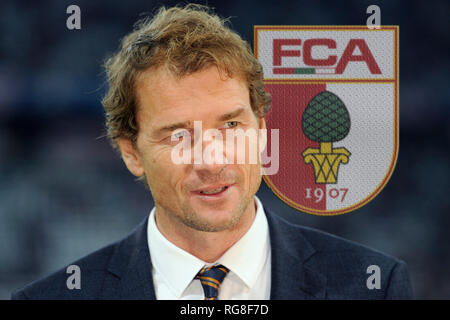 Foto Berg: Jens Lehmann ist offenbar vor einem Engagement beim FC Augsburg - es sollte als Co - Trainer verpflichtet werden. Archiv Foto: Jens LEHMANN (ex-nationaltorwart), single Bild, Single Cut Motiv, Porträt, Porträt, Porträt. FC Bayern Munich-Arsenal London 5-1 Fußball Champions League gruppenphase am 04.11.2015. | Verwendung weltweit Stockfoto